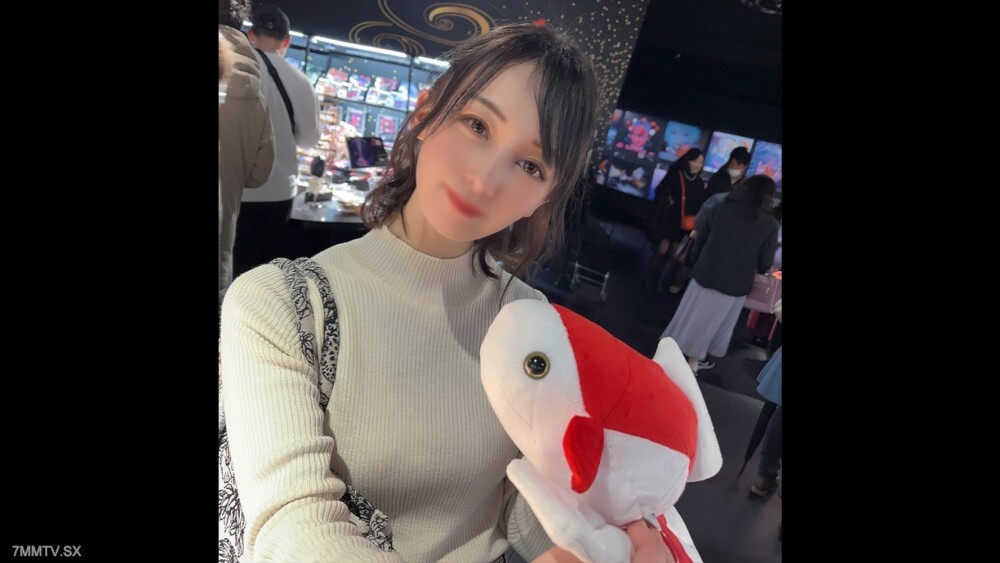 FC2-PPV-3300525 Headshot/Bright Phase! ! 3 Heaven limit 1980pt! ! Duo professional woman Yuta M Yue color, can you do it... I'm holding the company's interest rate drop graceful female president Zheng's closed room, continue to shoot twice!