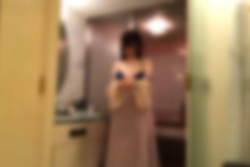 FC2-PPV-4556048 *Limited initial offer of 380 points* "A lounge hostess addicted to her host and stuck in debt - offering her body to repay the debt"