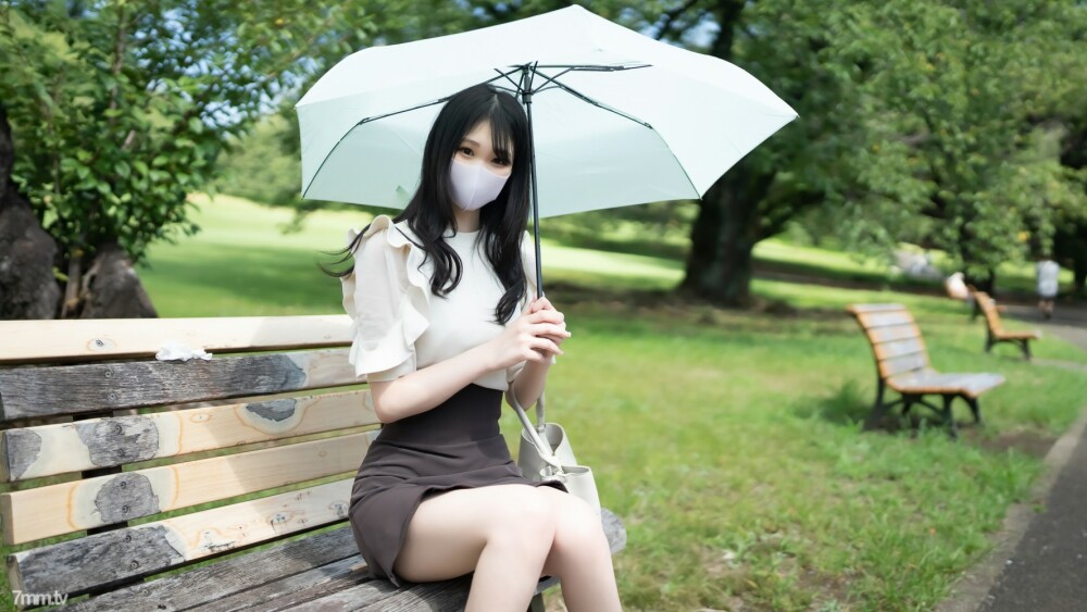 FC2-PPV-3082658 First shoot! ! Limited number! [Uncensored] Cinema style! A female college student who is unfamiliar with men and is whitening and innocent... Twisting her beautiful buttocks and biting her pleasure, she cums many times and cums twice with