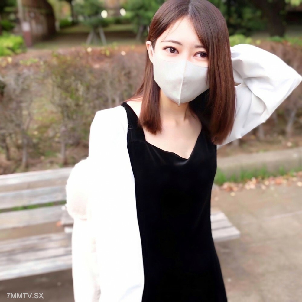 FC2-PPV-4225494 ``Putting it on'' ``Temporarily available 680pt'' Looking at the male companion who is able to have the same feelings as me... Return to middle school