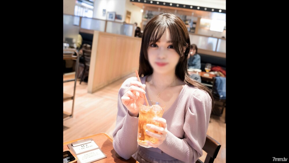 FC2-PPV-2857850 [First appearance, uncensored] Cinema style! There is a reason why she dropped out of High School and became an idol, and the beautiful girl is still the same beautiful girl ... The expression that pressed her head and ejaculated in the ba