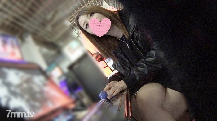 FC2-PPV-1332793 [No amateur individual shooting] Get a super cute gal with a mental damage reduction arcade pick-up! I like the idea of instantly switching to erotic mode and having fun if I'm crazy! I can't stand the appearance of a gal being r